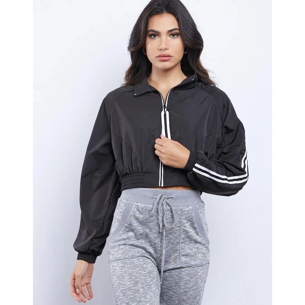 Women's Cropped Windbreaker Love Tree Lightweight and Breathable Jacket Black, S